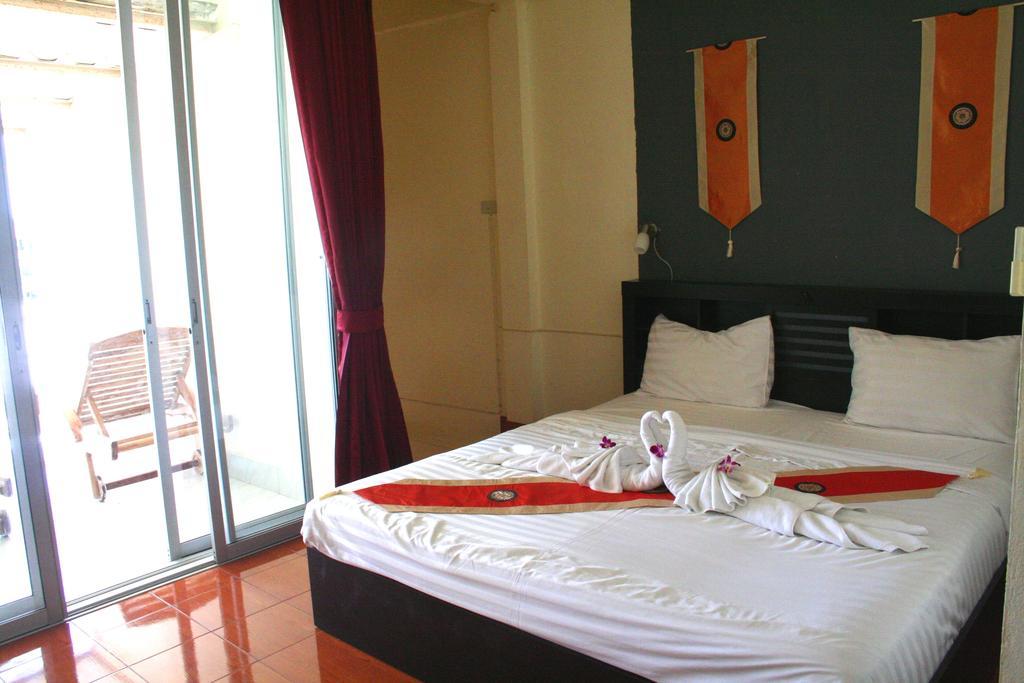 2Gether Guesthouse Karon Chambre photo